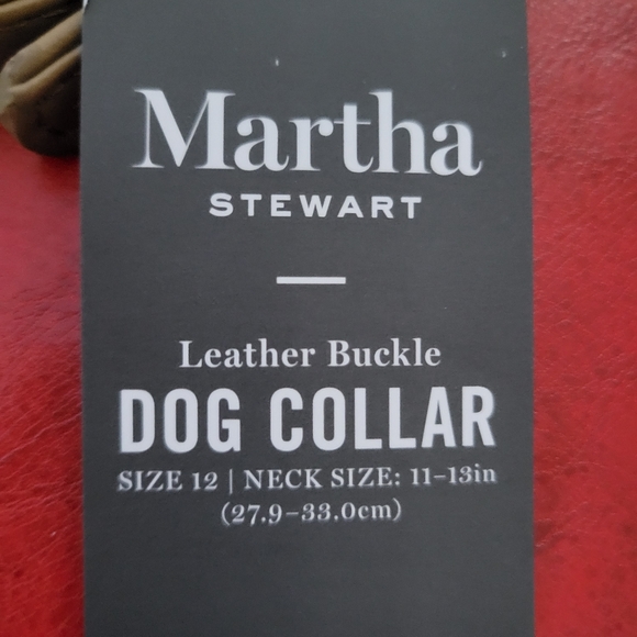 MARTHA STEWART LEATHER DOG COLLAR - Picture 2 of 2